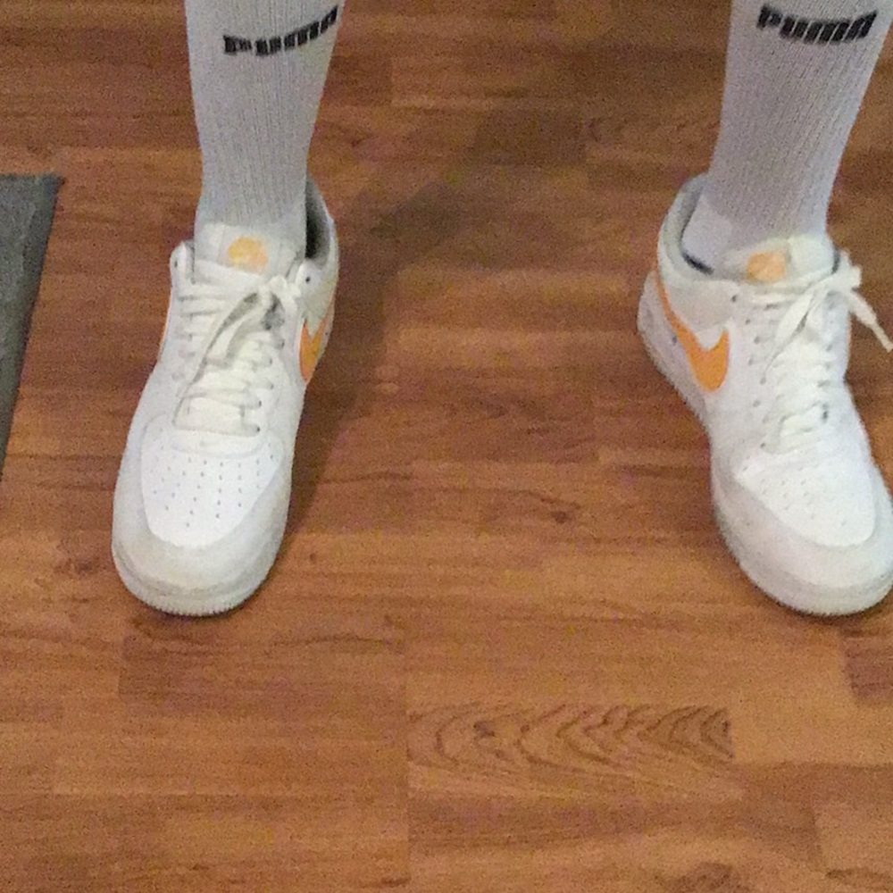 Low Top Air Force 1s